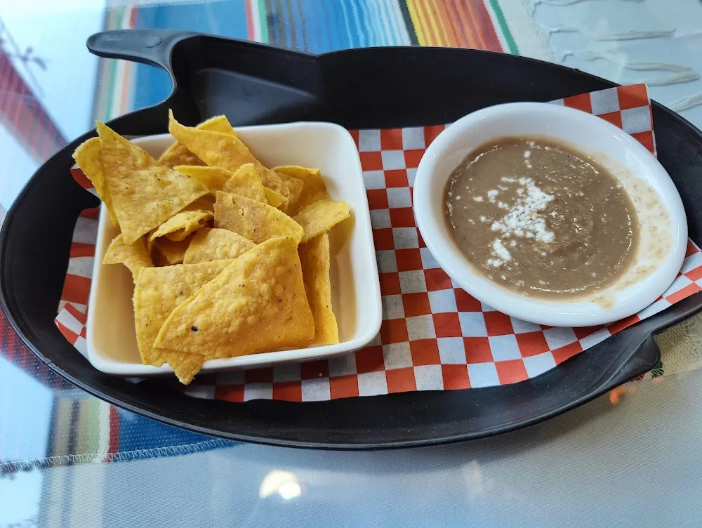 Tortilla Chips with Bean Dip